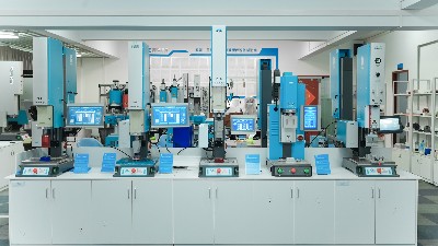 靈科超聲波焊接技術：化妝品外殼制造的革新選擇